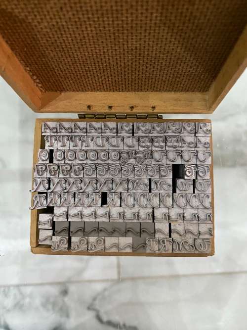 Massive collection of type letter  press massive collection bid for all !!!