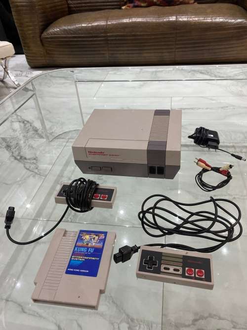 RARE NINTENDO NES CONSOLE COMPLETE WORKING WITH KUNG FU GAME COMPLETE WORKING!!!!