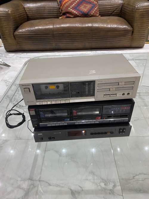 VINTAGE ELECTRONICS NAD TECHNICS AND OTHER NOT WORKING FOR SPARES !!!