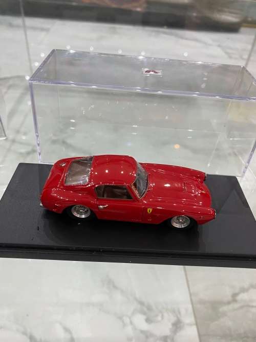 3 highly detailed Ferrari scale 1:43 models bid for all !!!!