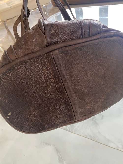 LARGE LEATHER BAG !!!