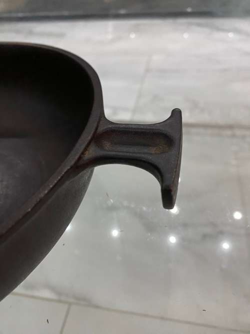 Vintage Le Creuset France #29 Cast Iron Enzo Mari La Mama!!!