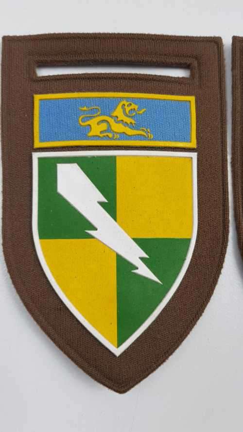 SADF Group 28 HQ with ET facing pair Tupper set.