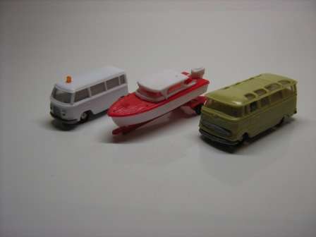 H0 /00 Eko Ambulance, Van & Boat on trailer