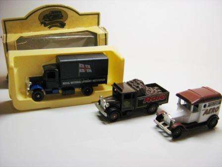Lledo boxed truck + 2 Corgi Vans