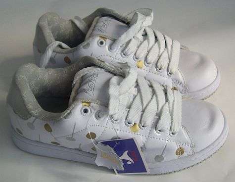 Lovely Takkies.  To fit Size  5