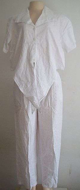 2 Piece White Ladies Outfit.  Size 32 - 34