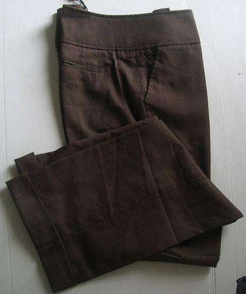 Ladies Brown Pants.. Size 34