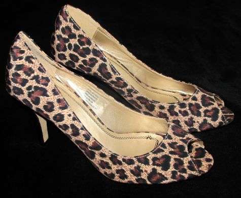 Woolworth Leopard Print Shoes. Size 6