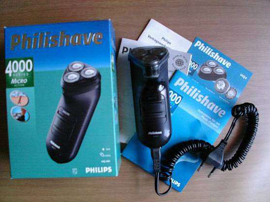 PHILIPS PHILISHAVE 4000 SERIES MICRO ACTION SHAVER