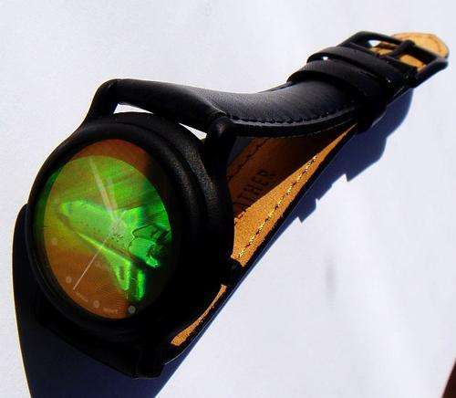 Fashion Hologram Watch with Genuine Leather Strap
