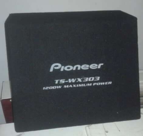 Pioneer TS WX303 30 cm 12-inch Bass-Reflex Subwoofer. 1200W