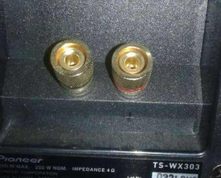 Pioneer TS WX303 30 cm 12-inch Bass-Reflex Subwoofer. 1200W