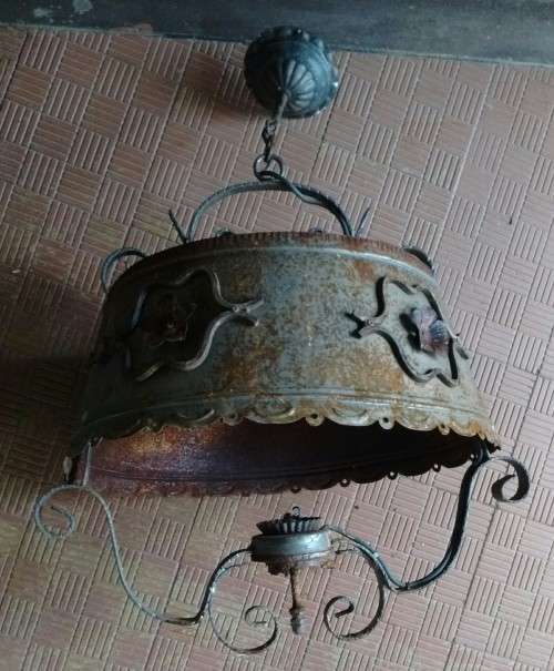 Old vintage style light holder