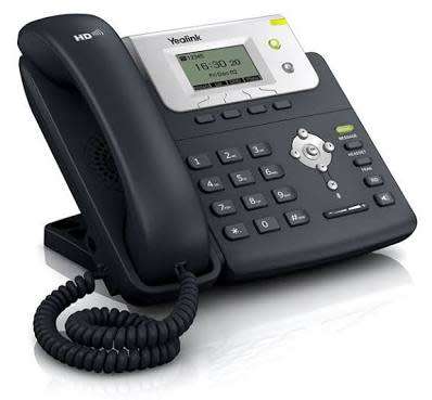 YEALINK SIP-T21P ENTRY LEVEL IP PHONE WITH POE