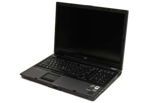 HP Compaq 8710w Mobile Workstation 17" Core 2 Duo. Win 7 2.6 GB RAM. 120 GB HDD | hdmi |