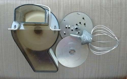 Kenwood High Speed Slicer and Shredder. Plus Bowl beater Neat Working Condition