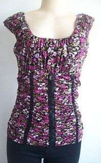Lovely Floral Top. To Fit Sizes 34