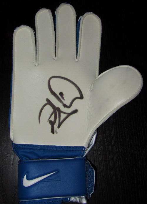 Cech Signed Glove- with COA