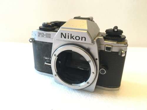 Nikon FG-20 With 2 lenses