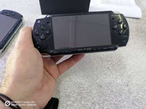 Read First : PSP Game Console - Working - no battery - no charger
