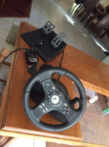 Logitech steering wheels + pedals