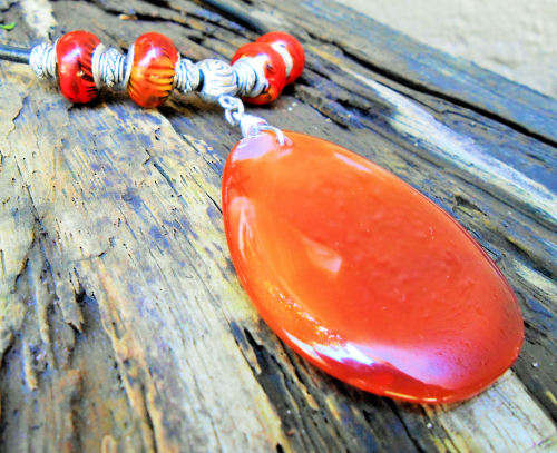 CARNELIAN NECKLACE