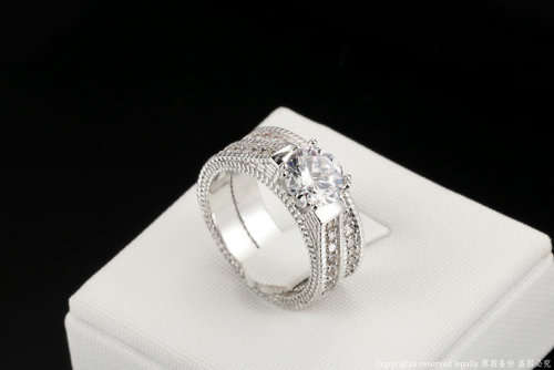 Stimulated Diamond AAA CZ 18k Platinum Plated Wedding Ring Set .Size 7,8,9  ..!!!