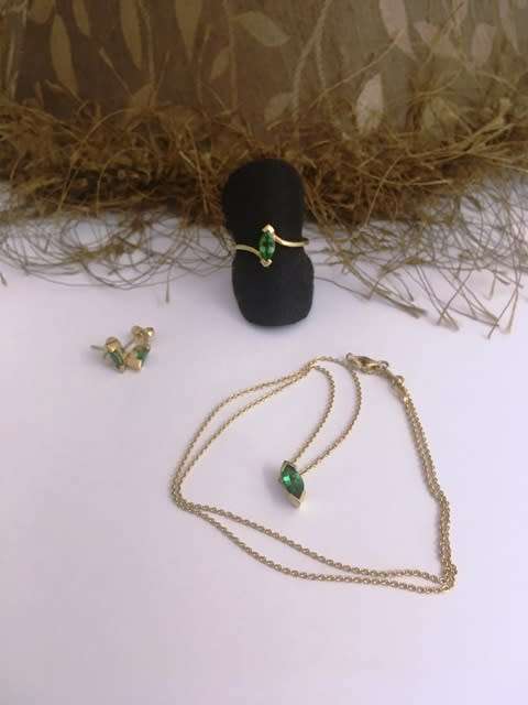 Browns 18ct Yellow Gold Set with Tourmaline Marquise