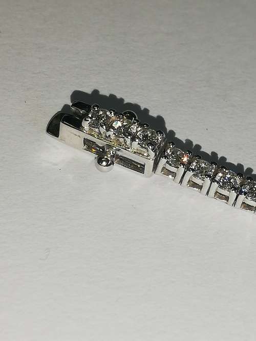 Browns Forever 18ct White Gold Tennis Bracelet