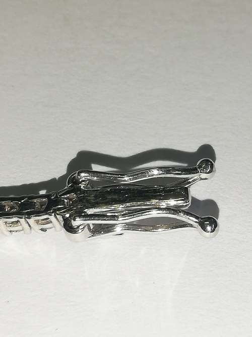 Browns Forever 18ct White Gold Tennis Bracelet