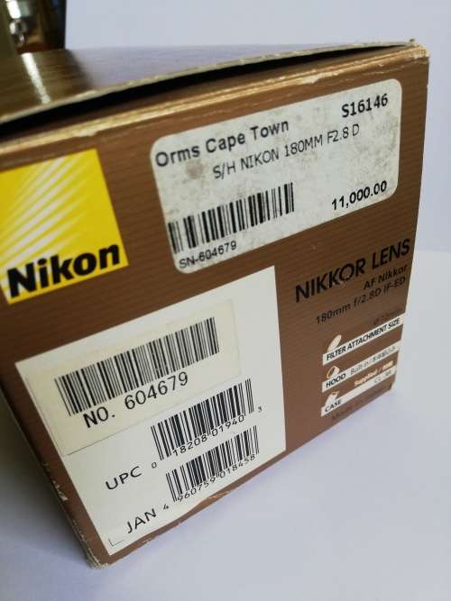 Nikkor lens AF 180mm f/2 8d if-ed