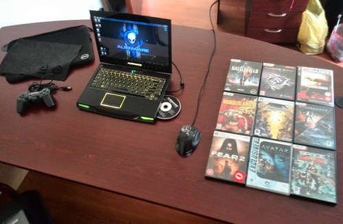 Alienware M14X i7 8GB RAM 750GB 7200 HDD 3GB Geforce 555m