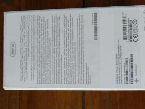 Genuine Apple iPhone 7 (256GB, Black)