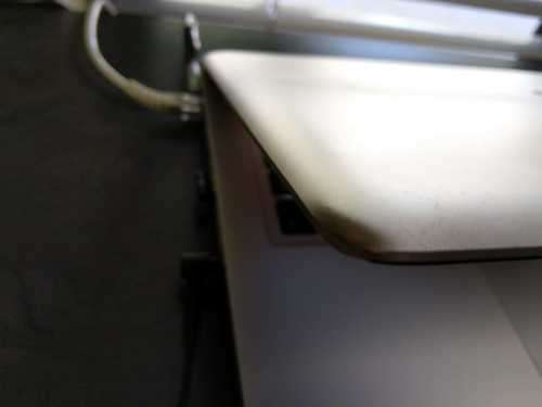 Genuine Apple MacBook Pro 13.3" (256GB SSD, 16GB RAM, CORE I5)