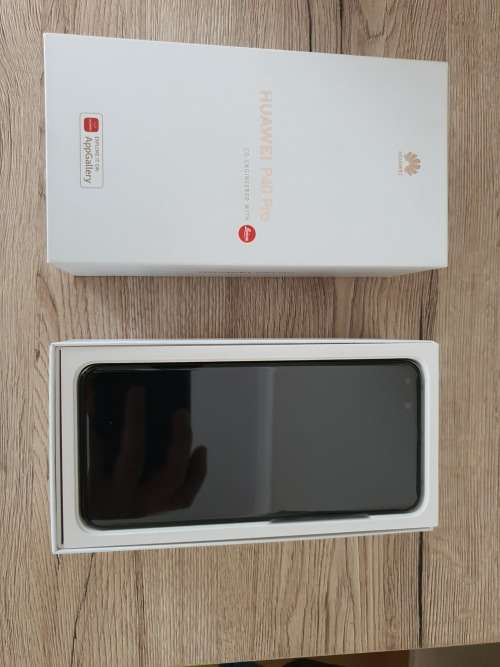 Huawei P40 Pro Dual-Sim Smartphone (256GB, 8GB RAM, Silver Frost)