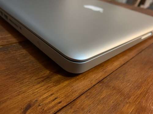 13-Inch MacBook Pro | Core i5 | 4GB RAM | 500GB HDD | Quick Delivery