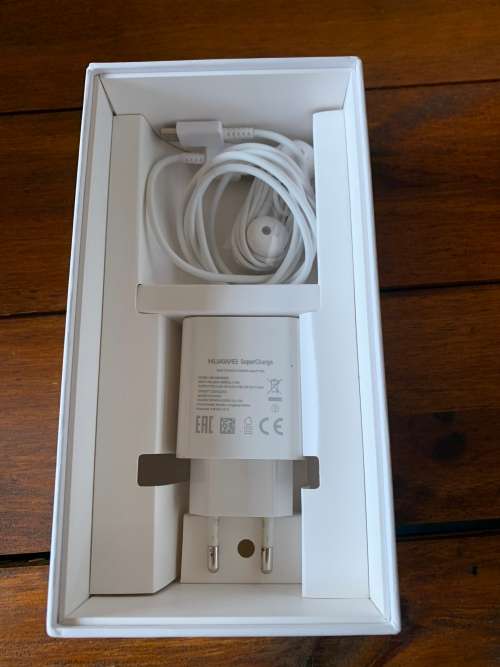 Huawei P30 | 128GB | 6GB RAM | Aurora | Quick Delivery