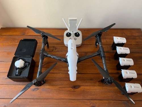 DJI Inspire 1 Cinematic Drone with Zenmuse Z3 Zoom