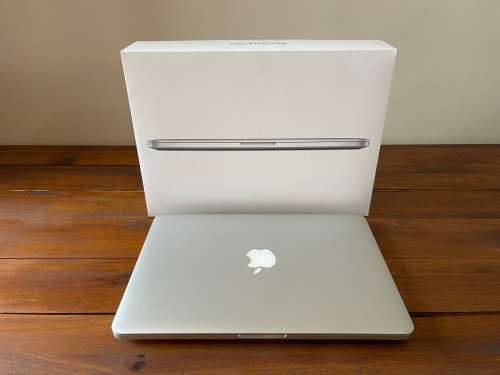 13-inch MacBook Pro (Retina, Early 2015, 128GB SSD, 8GB RAM) Quick Delivery