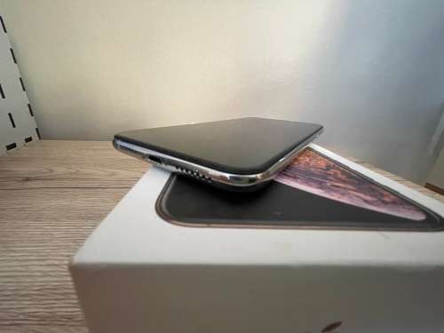 Apple iPhone XS Max | 256GB | Silver | Quick Delivery