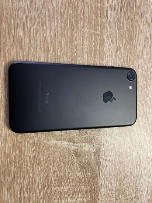 Apple iPhone 7 | 128GB | Jet Black | Quick Delivery