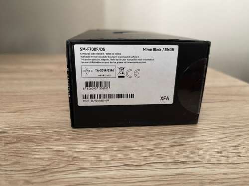 Samsung Galaxy Z Flip | 256GB | Mirror Black | 12 Month Warranty | Quick Delivery