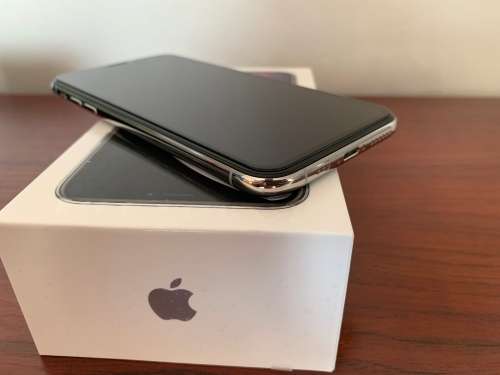 Apple iPhone XS 64GB | Silver | Quick Delivery