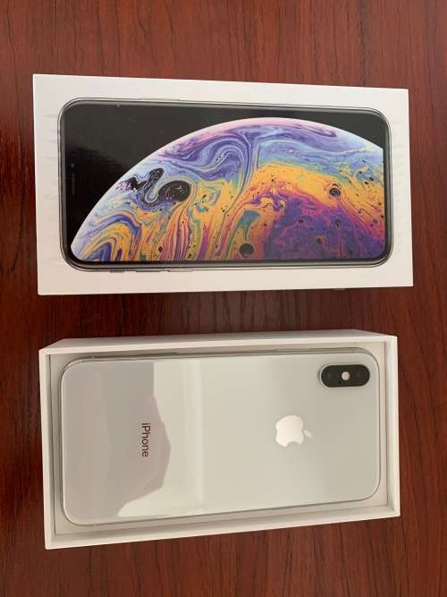 Apple iPhone XS 64GB | Silver | Quick Delivery