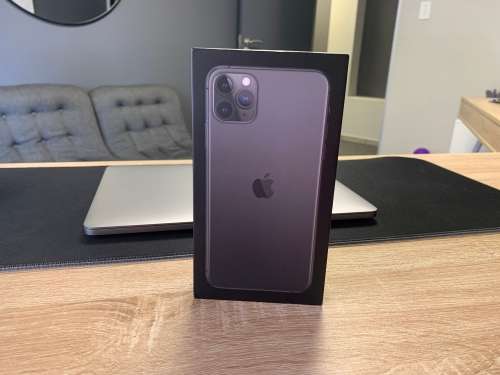 Apple iPhone 11 Pro Max | 256GB | Midnight Green | Quick Delivery