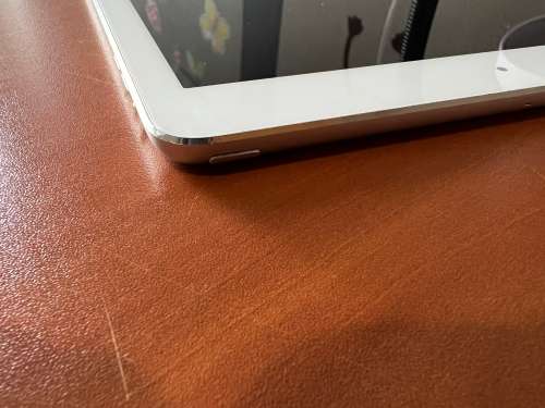 [GENUINE] Apple iPad Air Tablet | White | 16GB | Wifi