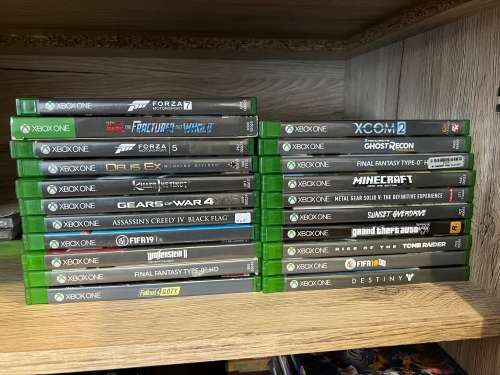 [4K GAMING] Microsoft Xbox One S Console | 500GB Storage | 1x Controller | Games