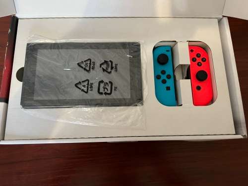 Nintendo Switch Console with Pro Controller | 128GB | Extra`s | Quick Delivery