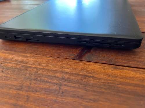 BUSINESS MONSTER! Dell Latitude 5490 | 8th Gen VPro | 8GB RAM | 256GB M.2 SSD | 14-inch FHD